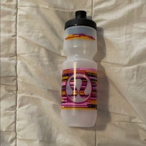 Lululemon waterbottle
